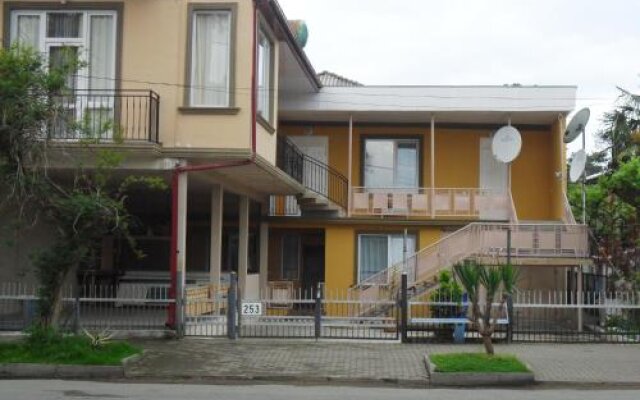 Guest House Nika