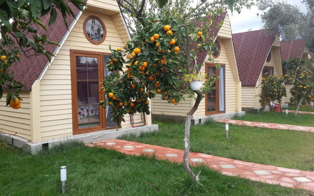 Idavilla Bungalov Hotel