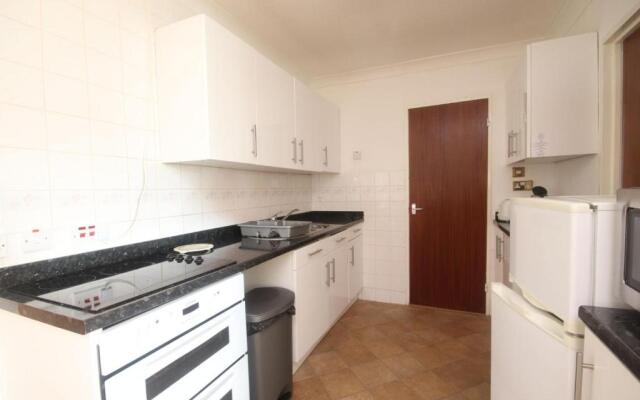 34D Medmerry Park 2 Bedroom Chalet