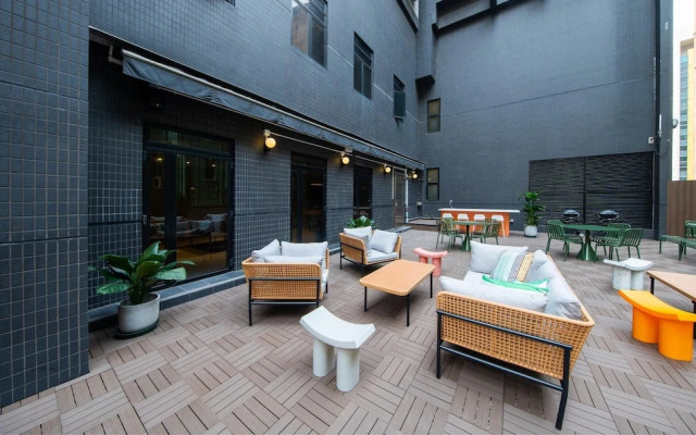 Weave Studios - Kowloon West