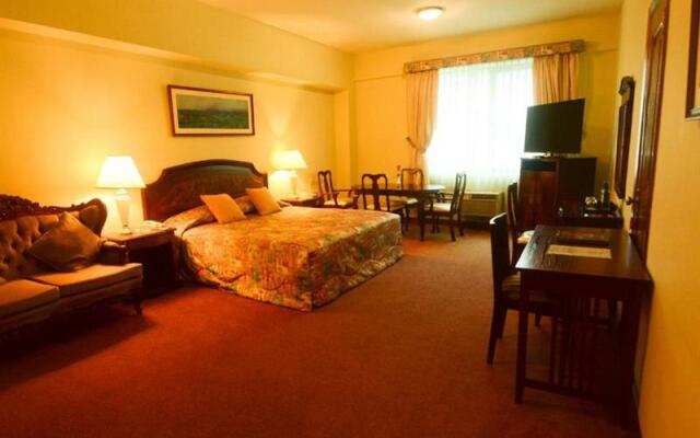 Hotel Maury