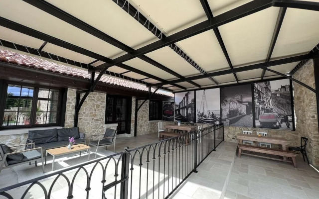 Castro Mesembria Boutique Hotel