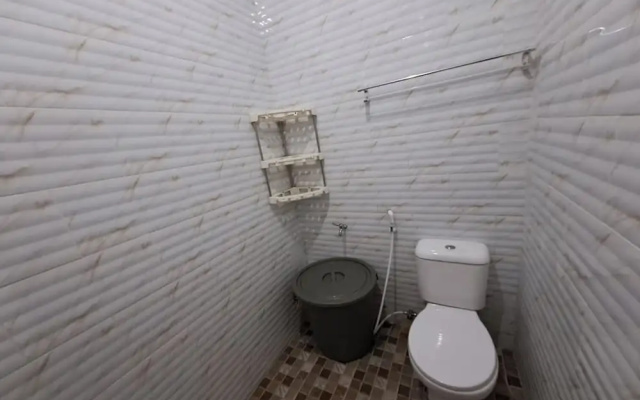 OYO 93814 Amanda Homestay