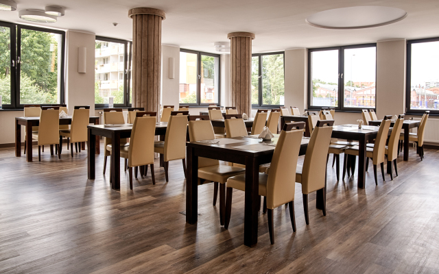 Boutique Hotel's Kwiska / Legnicka