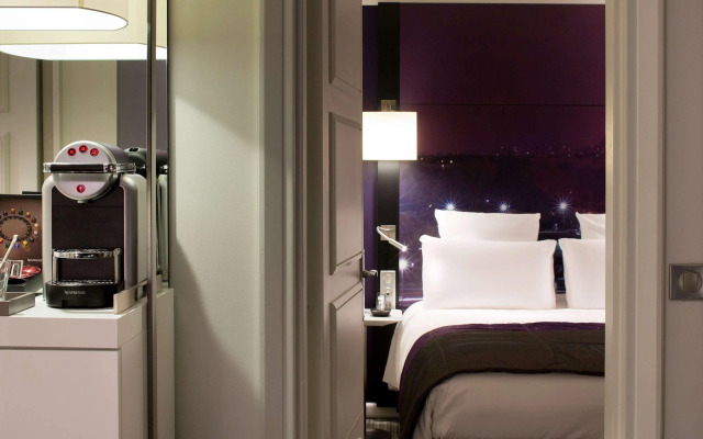 Mercure Paris Centre Tour Eiffel Hotel