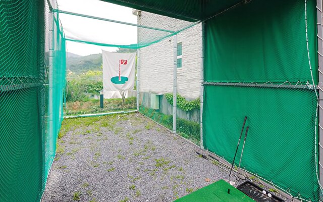 Taean Between Mountain & Sea Pension