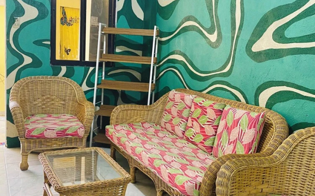 Byahero's Eskapo Hostel