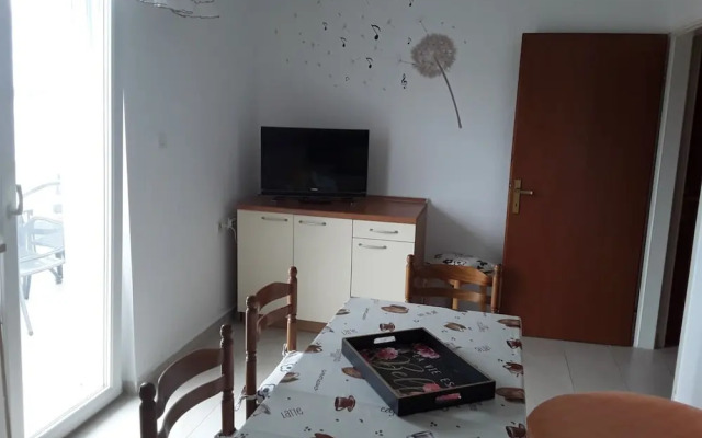 Frane - 20 m From Beach - A1