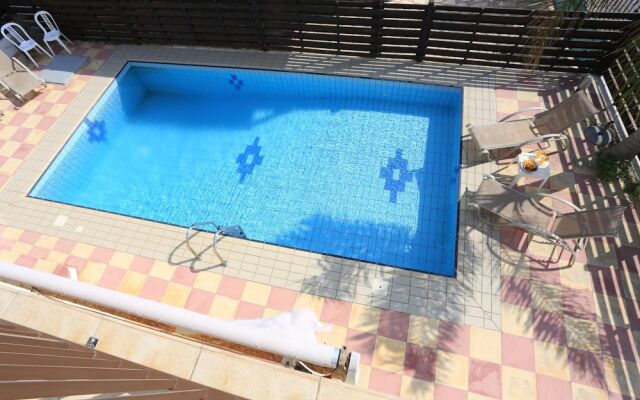 Seabreeze Villa No 4