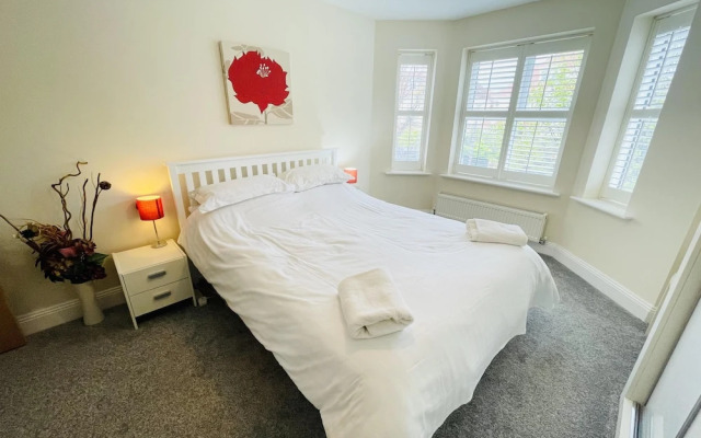 Flat 3 Seabreeze