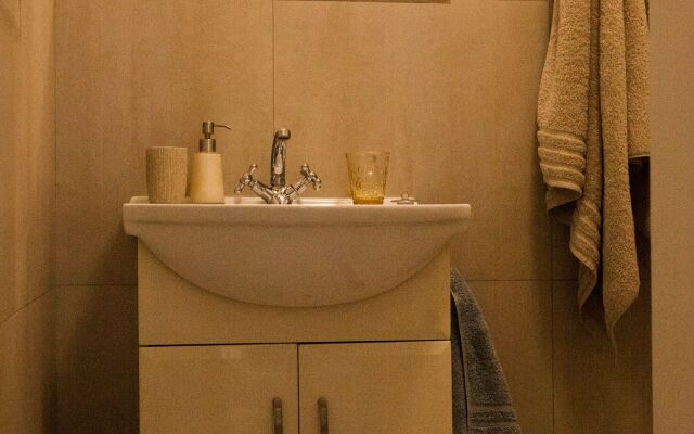 Monaco Gardens Anneline's Self Catering Apartments