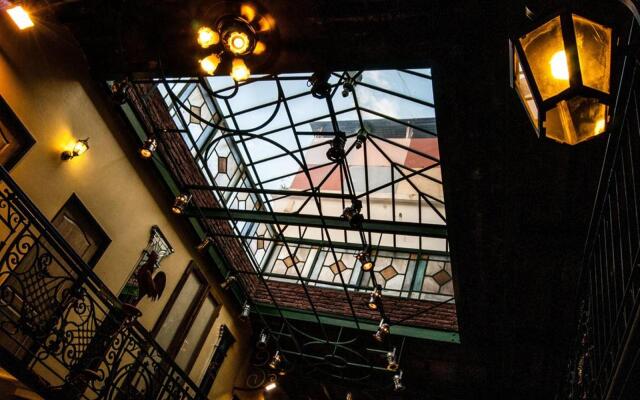DEL900 Hostel Boutique