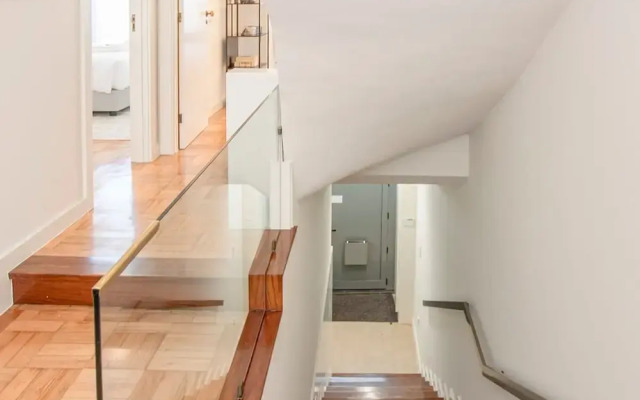 Liiiving in Porto - Design Bright House