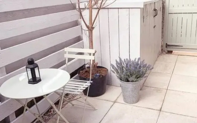 The Estuary Apartment - 2 Minutes From Beach