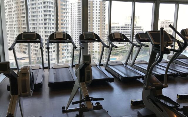 Icon Residences By Sunnyside Hotel and Resorts