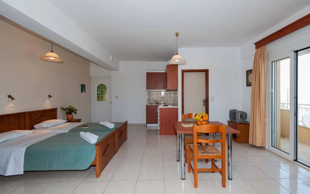 Sunrise Studios & Apartments