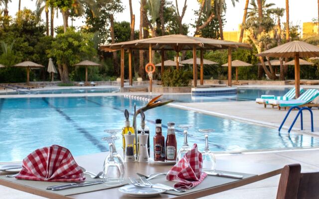 Pavillon Winter Luxor