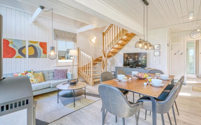 Amazing Home in Zerpenschleuse With 2 Bedrooms and Wifi