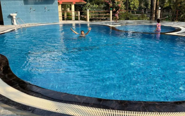 Chitwan Riverside Resort by OYO Rooms