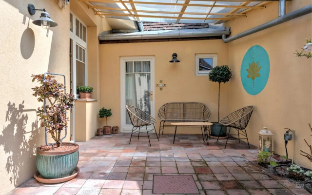 Lotus apartment