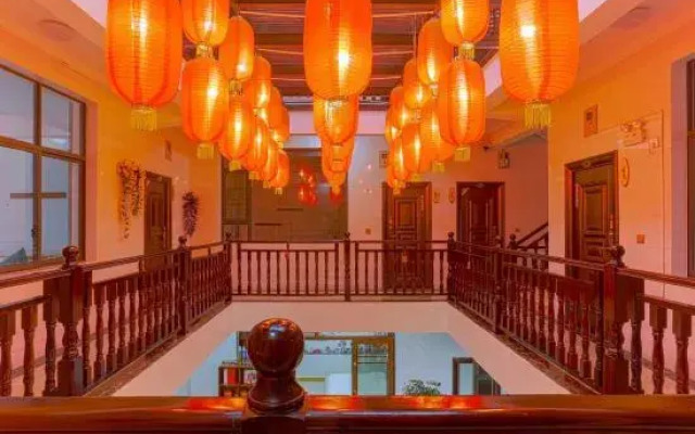 Shiguang Collection · Vacation Homestay (Shuhe Ancient Town Store)