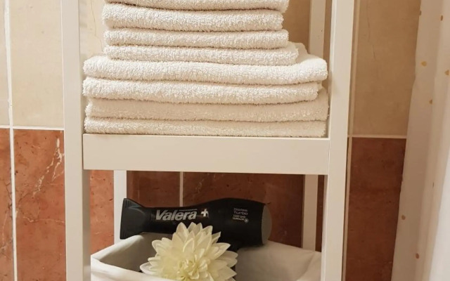 Ocean View Suite Close to Beach with Pool & WiFi