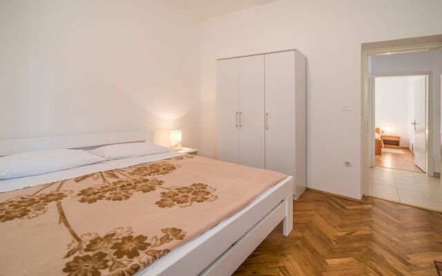 Apartment Anica