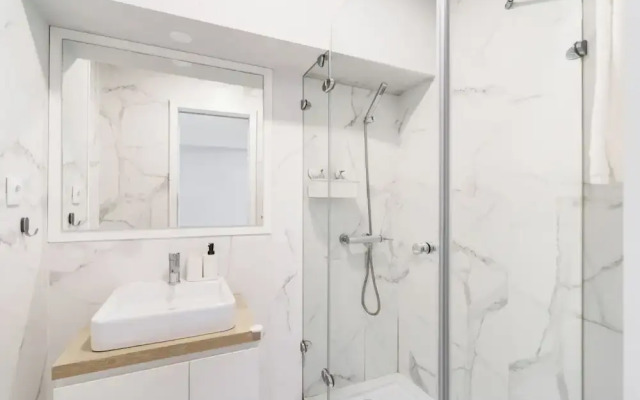 Bellu Studios & Suites