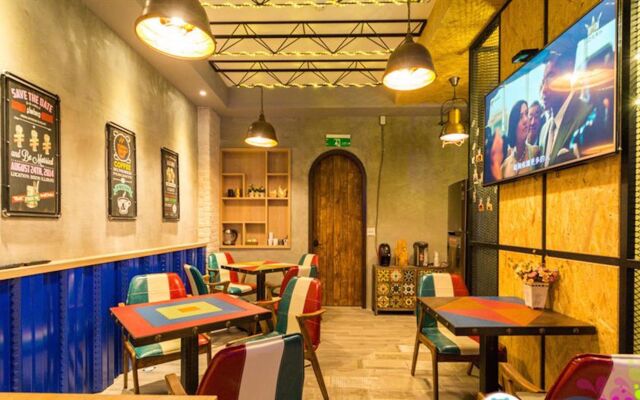 J.T World FunTrip B&B