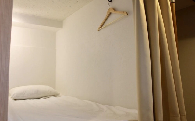 bnb+ Post Town Shinbashi - Hostel