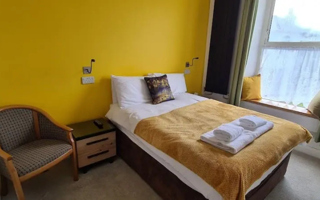 Torland Seafront Hotel