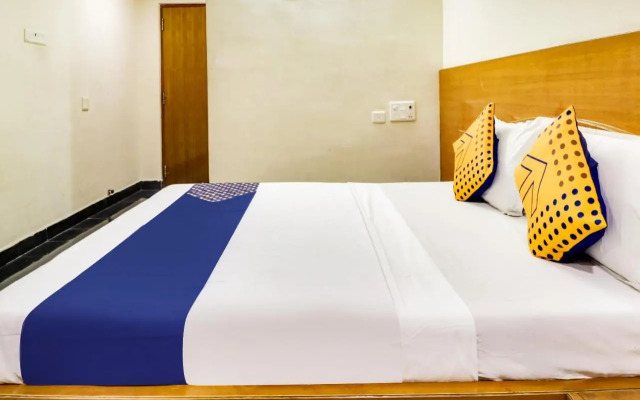 SPOT ON 71591 Srinivasa Residency