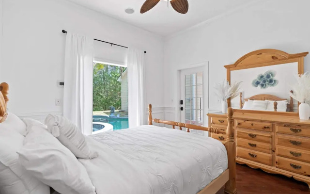 Aqua Dream Home for 11