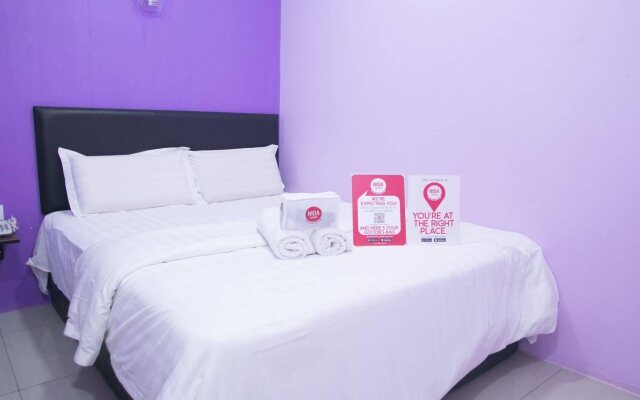 Royale City Hotel