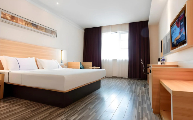 City Comfort Inn Xianning Chengji South Railway Station