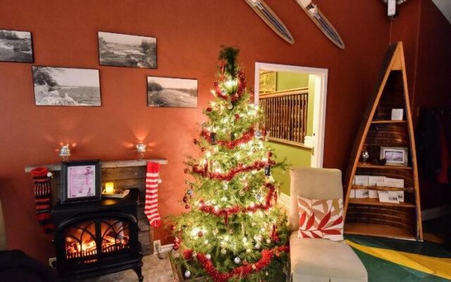The Burleigh Falls Inn & Suites