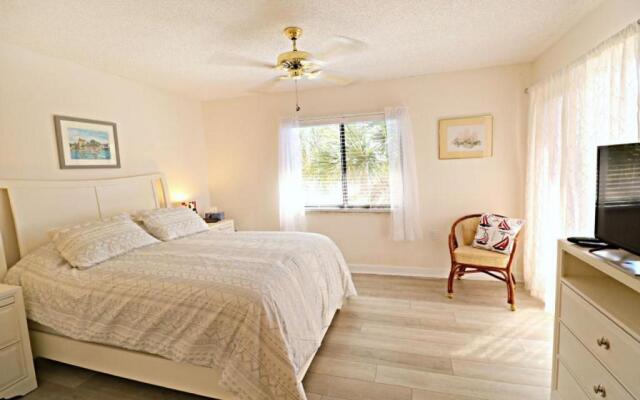 Ocean Village Club E31