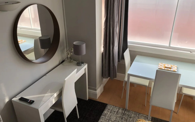 Riverside Apartments