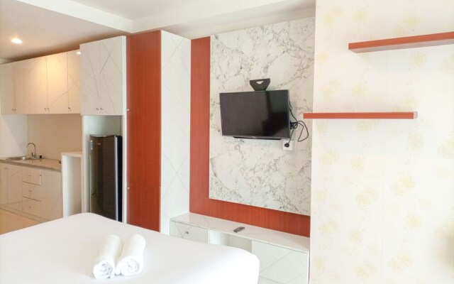 Elegant And Minimalist Studio At Mataram City Apartment
