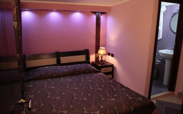 Guest House Bujtina Leon