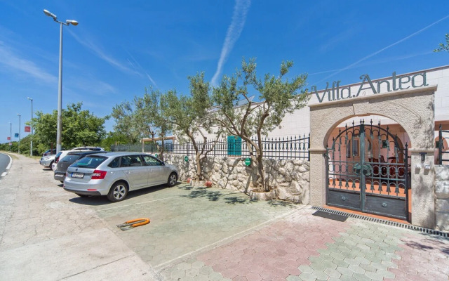 Villa Antea Apartments