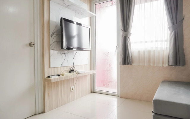 Vibrant 2Br With Sofa Bed Apartment At Green Pramuka City