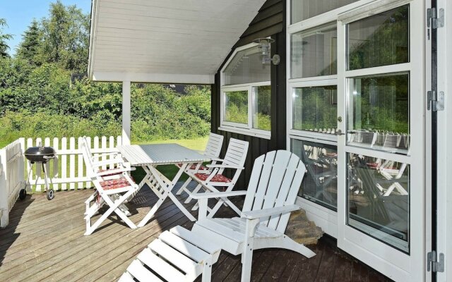 Cozy Holiday Home in Oksbøl With Terrrace