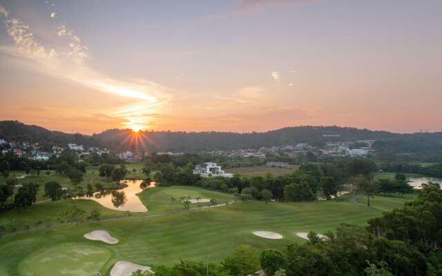 Radisson Golf & Convention Center Batam