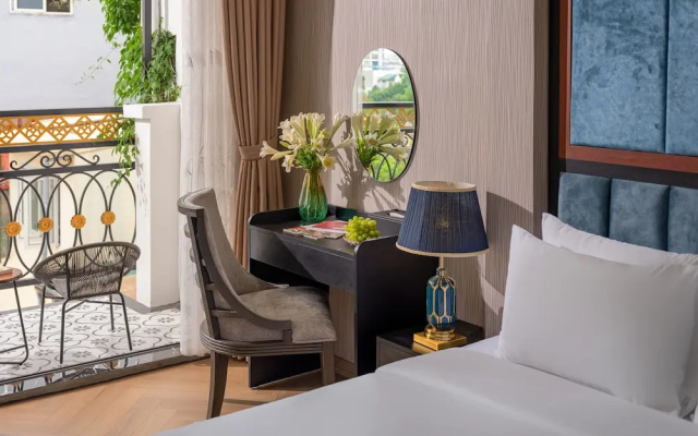 Calile Hotel - Hanoi Train Street, 51A/38A Tran Phu, Ba Dinh, Hanoi – Guest Rooms – Hanoi