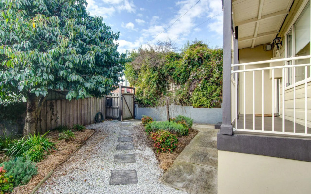 Terrace on Walbourne