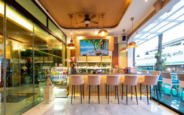 Sira Grande Hotel and Spa