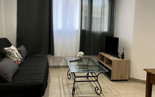 T2 AGOSTA-PORTICCIO- Plage à 50m- Wifi et Parking Gratuit