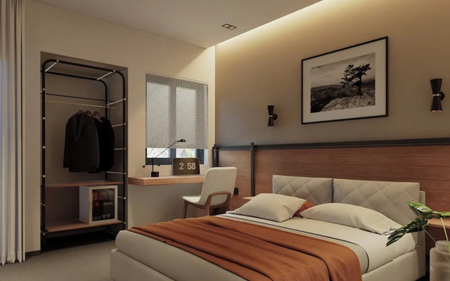 Metrolux City Contemporary Hotel