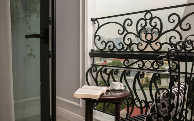 Canary Hanoi Hotel